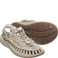 KEEN Women's Uneek Sandals - Chestnut/Safari -Zappos KE1025198 2