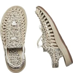 KEEN Women's Uneek Sandals - Chestnut/Safari -Zappos KE1025198 3